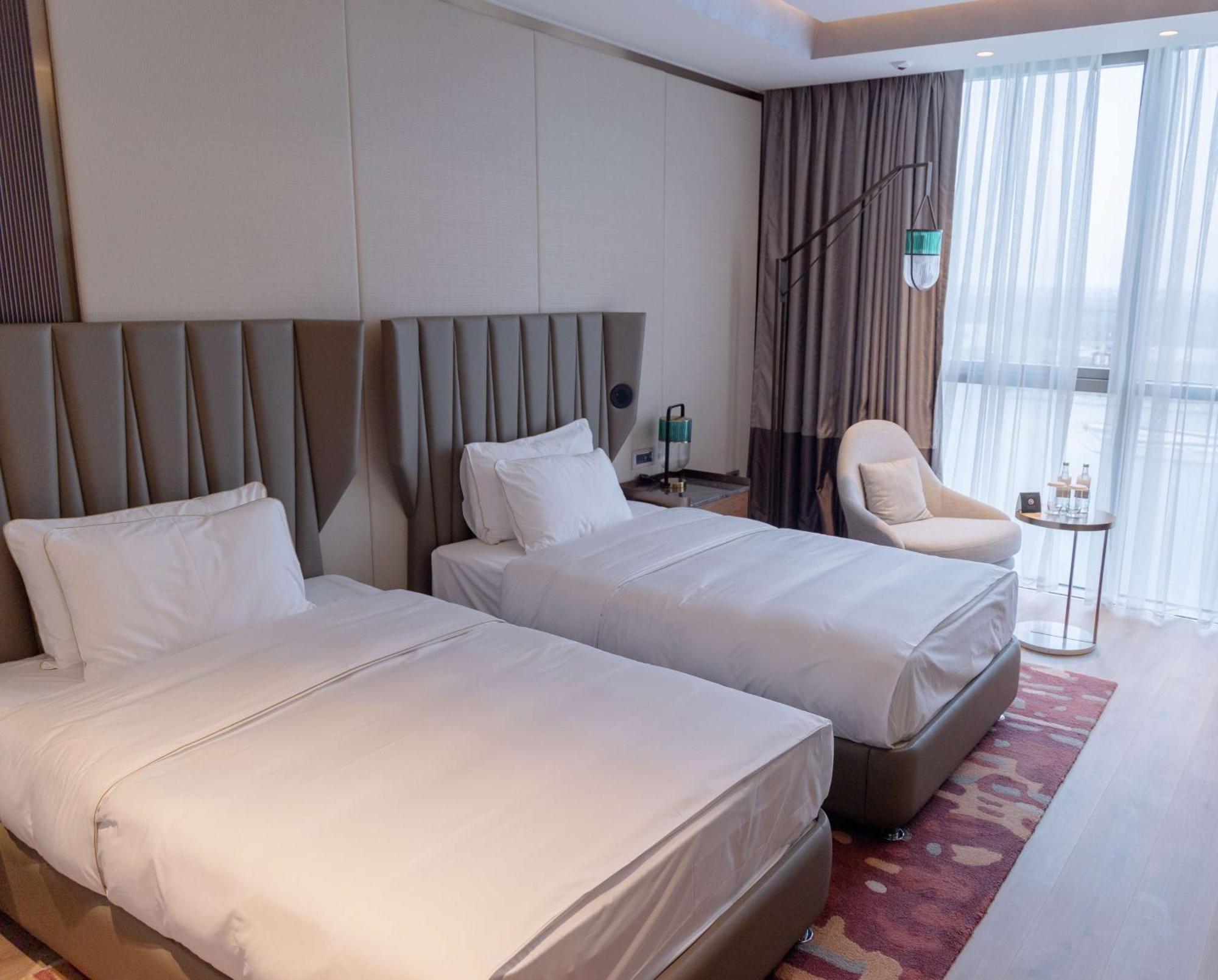 Hilton Samarkand Regency Eksteriør bilde
