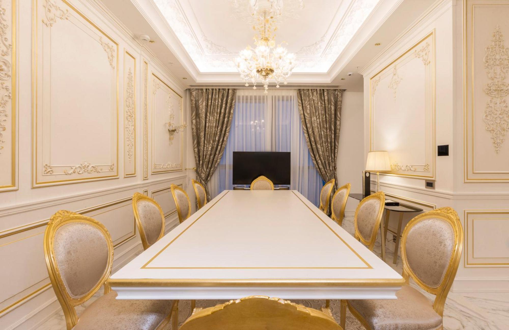 Hilton Samarkand Regency Eksteriør bilde